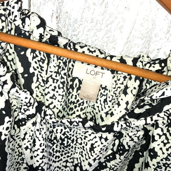 Loft Black and White Medium Blouse - Picture 2 of 5